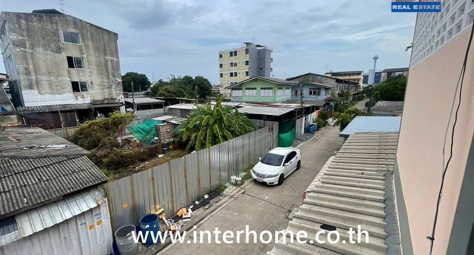 For sale 10 ベッドルーム apartment in Phra Pradaeng, Samut Prakan