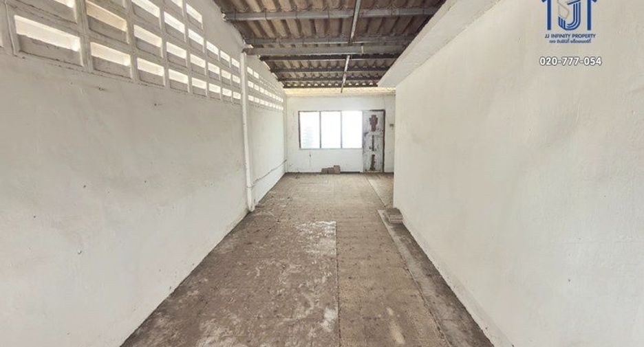For sale 2 ベッドルーム retail Space in Chom Thong, Bangkok