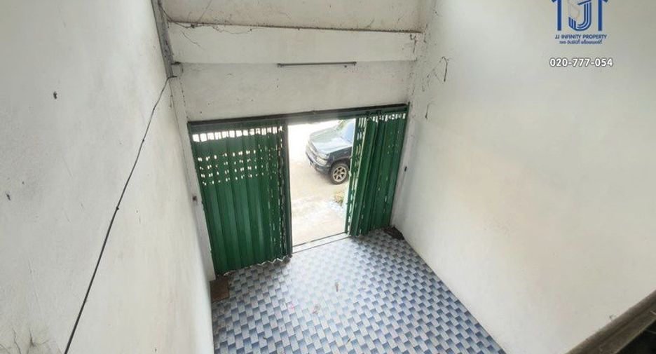 For sale 2 ベッドルーム retail Space in Chom Thong, Bangkok