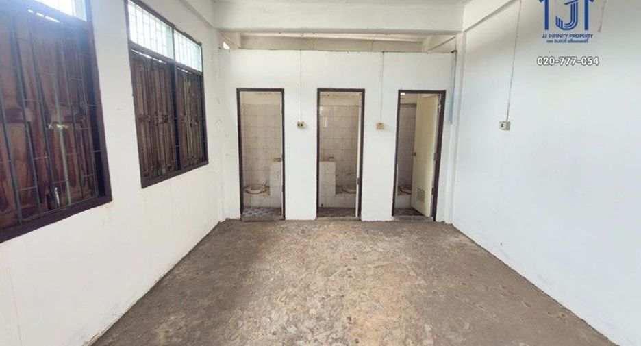 For sale 2 ベッドルーム retail Space in Chom Thong, Bangkok