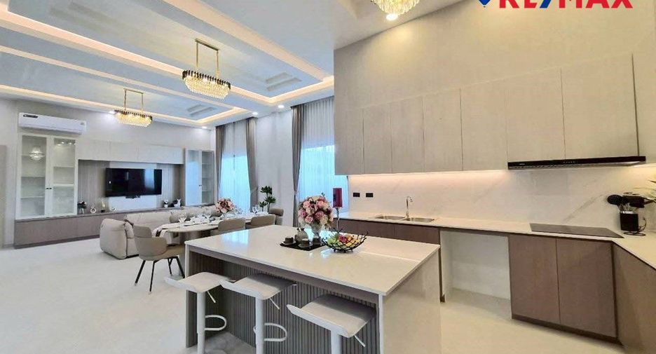 Casa en venta de 3 habitaciones en Bang Lamung, Chonburi