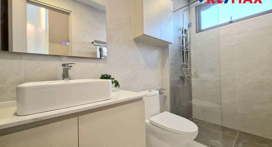 Casa en venta de 3 habitaciones en Bang Lamung, Chonburi