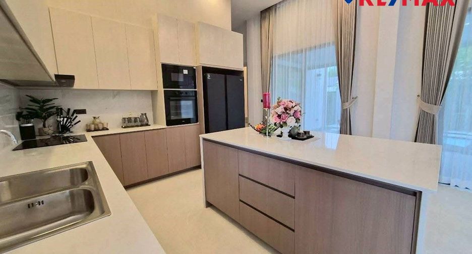 Casa en venta de 3 habitaciones en Bang Lamung, Chonburi