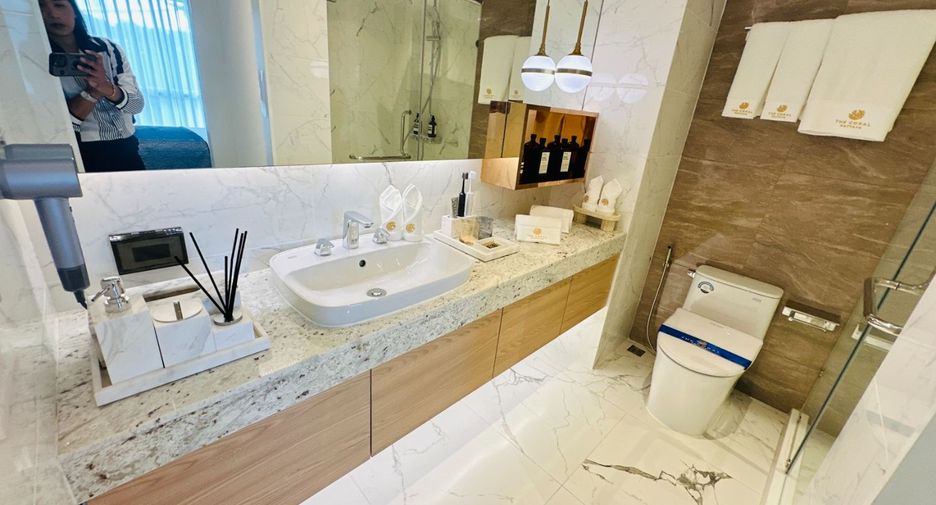 For sale 1 Beds condo in Bang Lamung, Chonburi