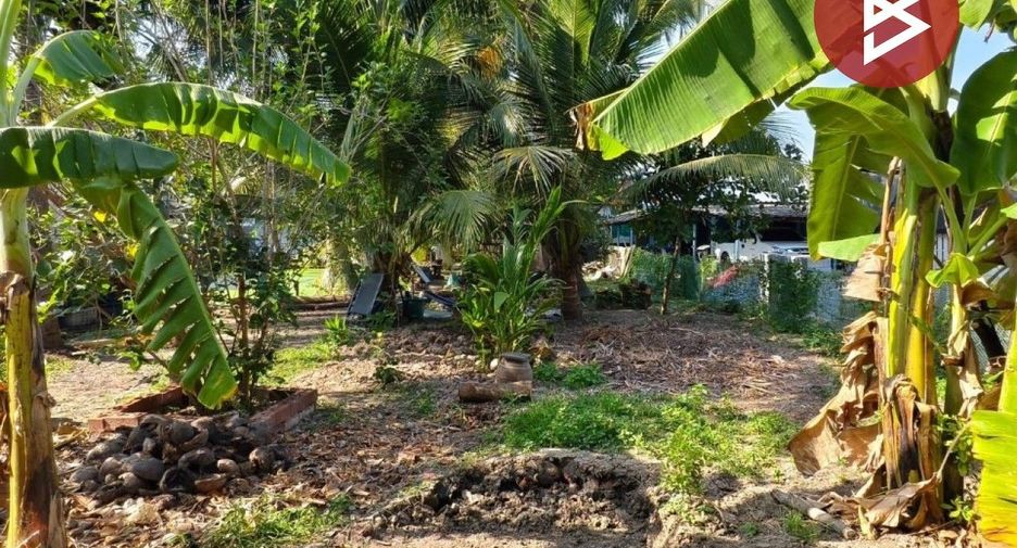 Casa en venta de 5 habitaciones en Krathum Baen, Samut Sakhon