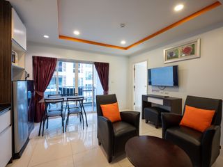 Apartamento en alquiler de 2 habitaciones en Bang Lamung, Chonburi
