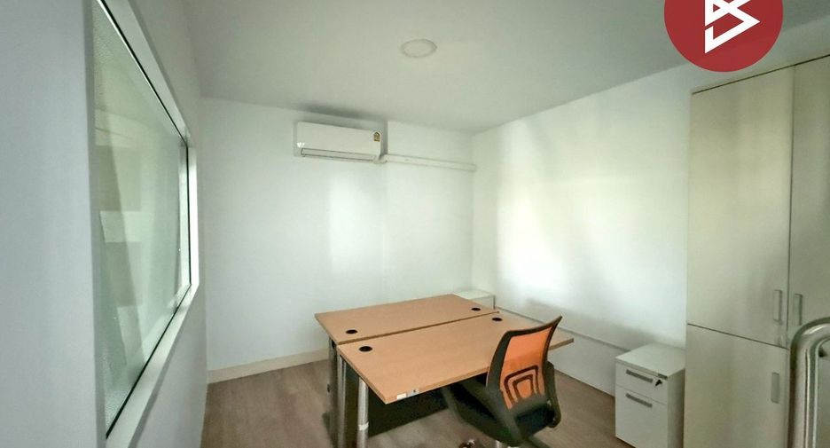 For sale 4 ベッドルーム retail Space in Bueng Kum, Bangkok