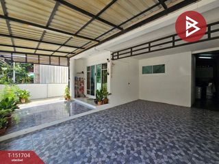 For sale 3 ベッドルーム house in Bang Pakong, Chachoengsao