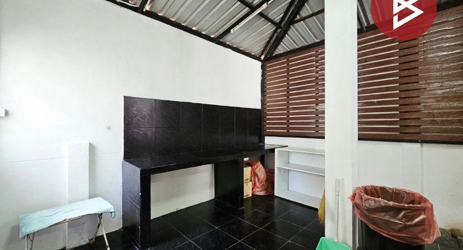 For sale 3 ベッドルーム house in Bang Pakong, Chachoengsao