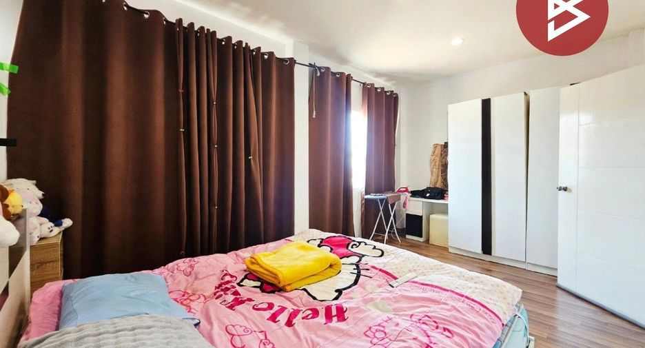 For sale 3 ベッドルーム house in Bang Pakong, Chachoengsao