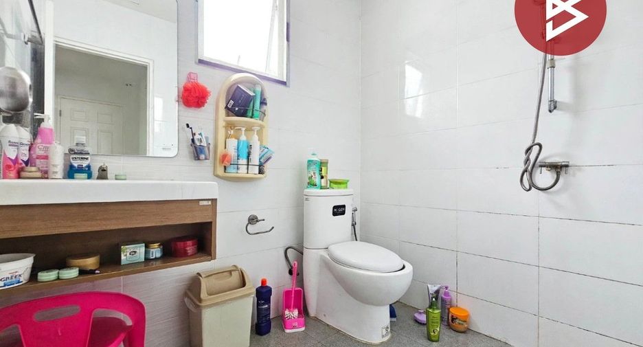 For sale 3 ベッドルーム house in Bang Pakong, Chachoengsao