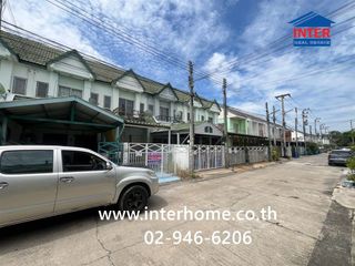 出售 2 卧室 联排别墅 在 Khlong Luang, Pathum Thani