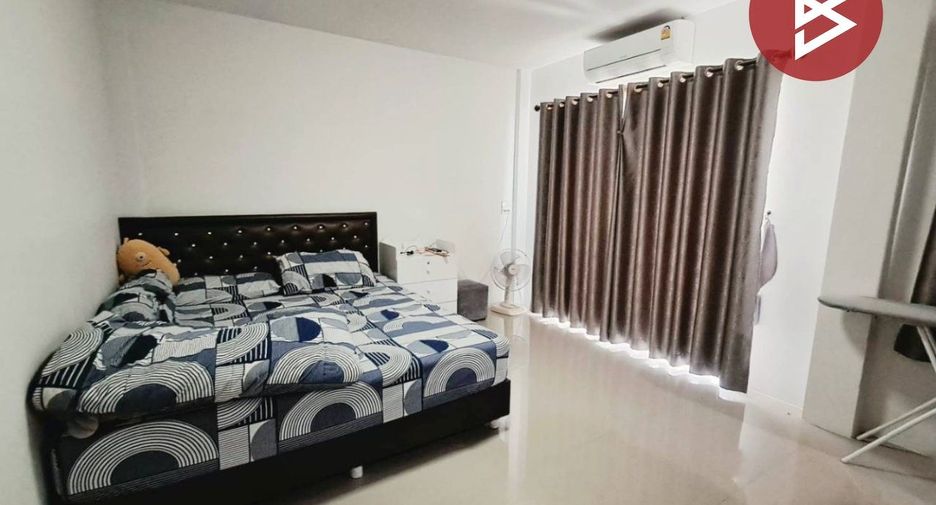 Reihenhaus zum Kauf mit 3 Zimmer in Mueang Chon Buri, Chonburi