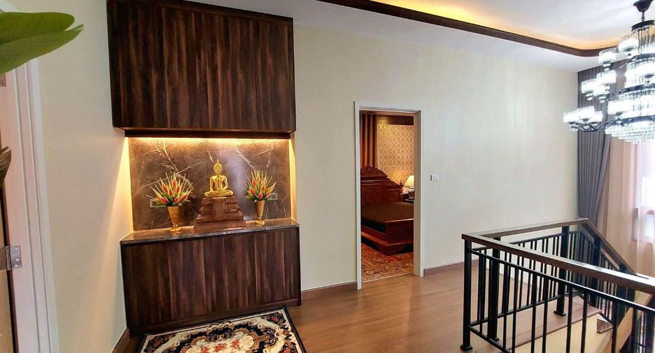 出租 4 卧室 独立屋 在 Lat Krabang, 曼谷