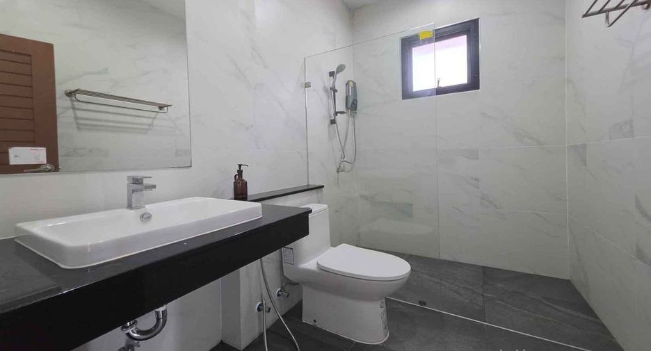 À louer 3 chambres villa à Mueang Krabi, Krabi