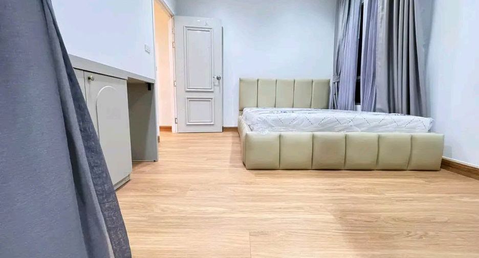 For rent 3 bedrooms house in Suan Luang, Bangkok