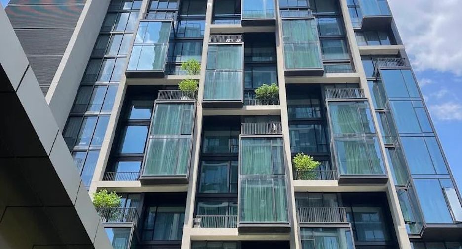For sale 1 bed condo in Pathum Wan, Bangkok