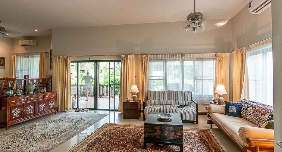 For sale 3 bedrooms house in Hua Hin, Prachuap Khiri Khan
