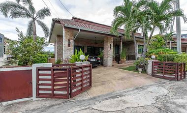 For sale 3 bedrooms house in Hua Hin, Prachuap Khiri Khan