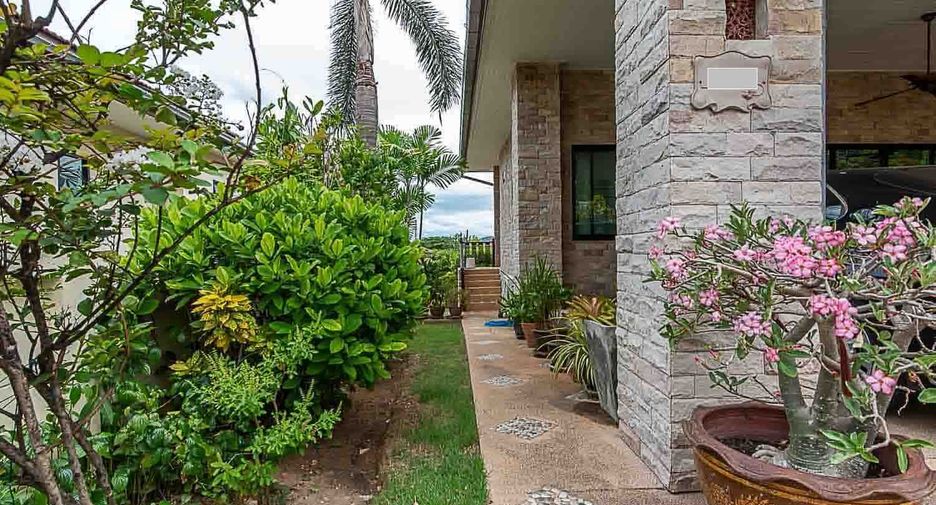 For sale 3 bedrooms house in Hua Hin, Prachuap Khiri Khan
