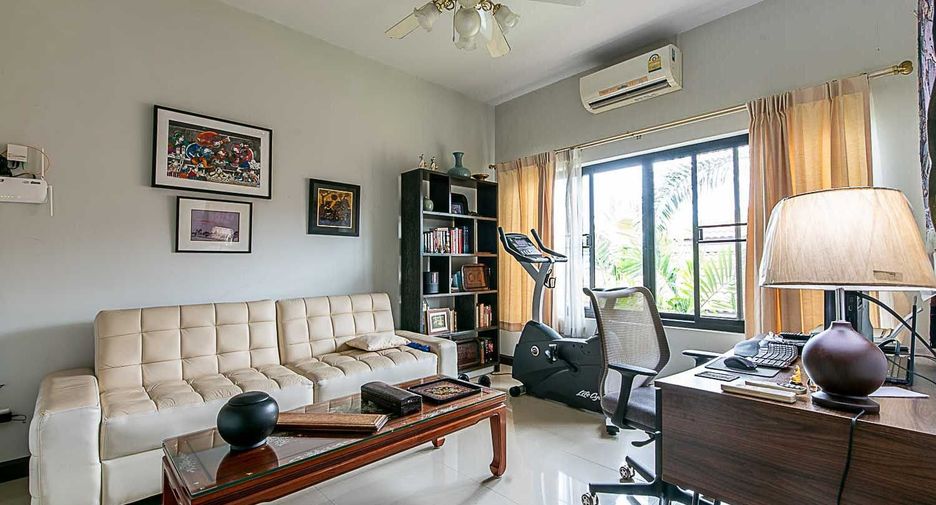 For sale 3 bedrooms house in Hua Hin, Prachuap Khiri Khan