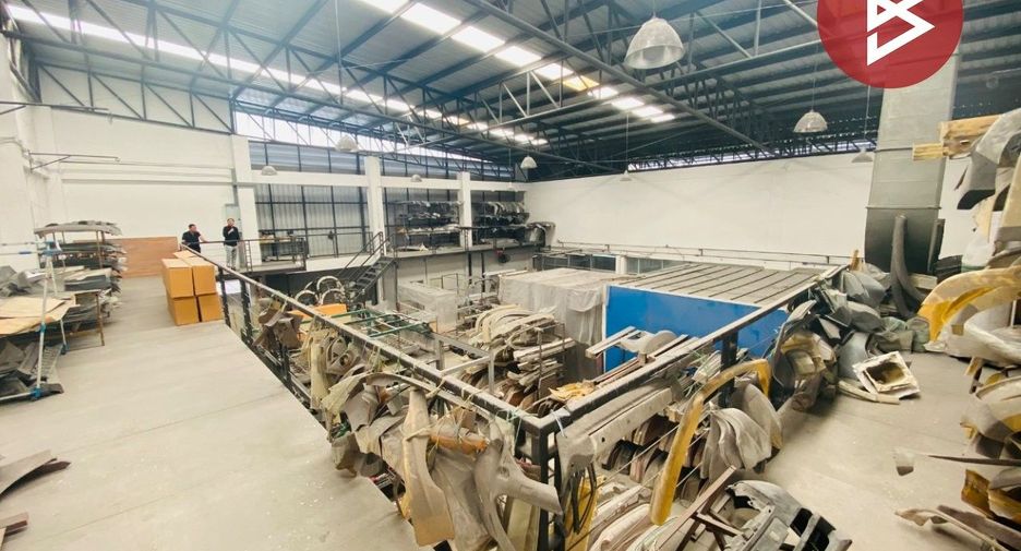 Almacén en venta en Bang Sao Thong, Samut Prakan