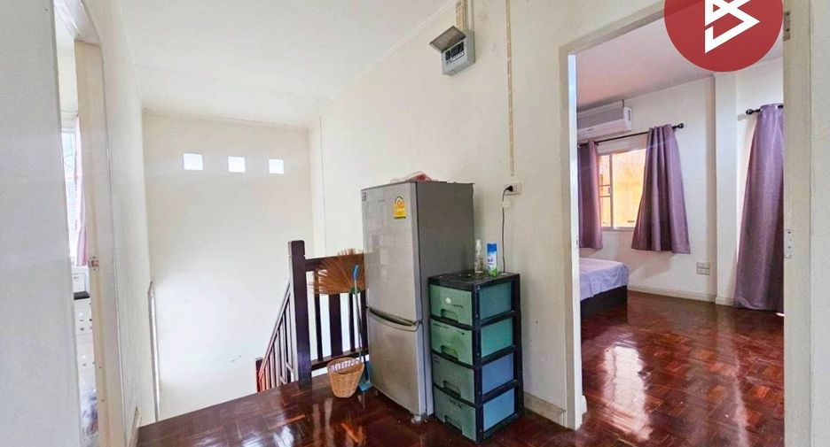 For sale 4 bedrooms house in Khlong Sam Wa, Bangkok
