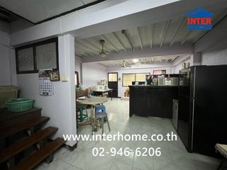 Reihenhaus zum Kauf mit 2 Zimmer in Mueang Samut Prakan, Samut Prakan
