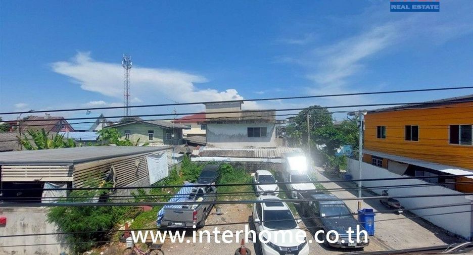 Apartment zum Kauf mit 8 Zimmer in Mueang Samut Prakan, Samut Prakan