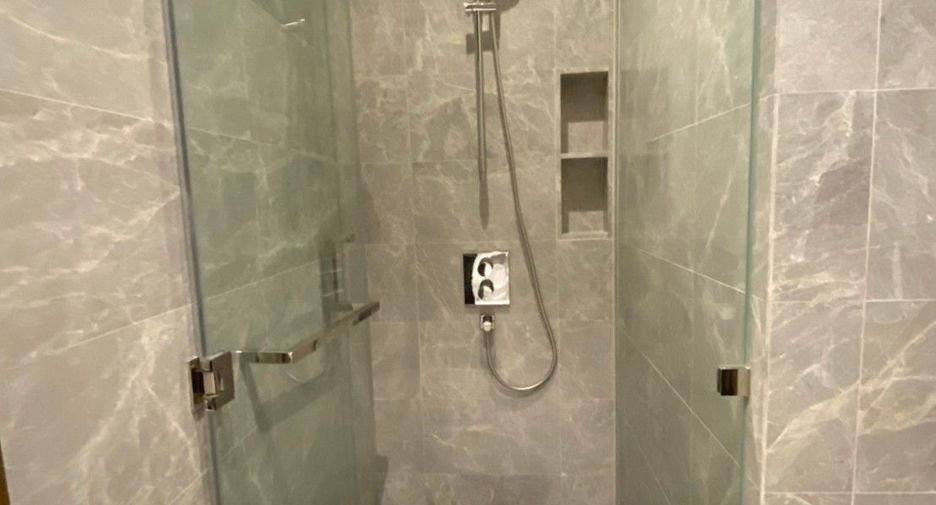 For sale 1 bed condo in Pathum Wan, Bangkok