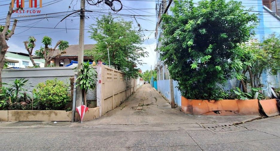 For sale 3 ベッドルーム house in Chom Thong, Bangkok