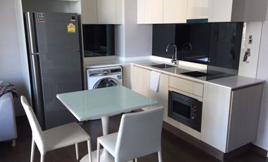 Condo en alquiler de 1 habitaciones en Watthana, Bangkok