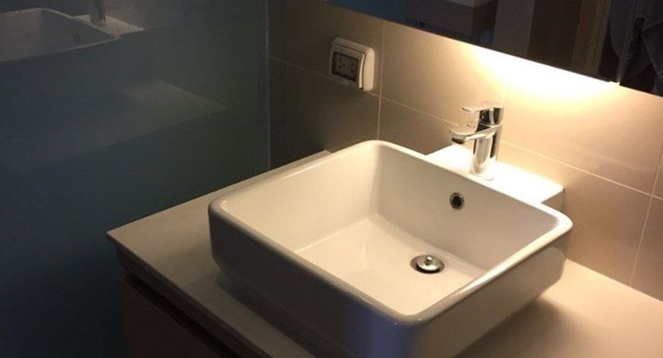 Condo en alquiler de 1 habitaciones en Watthana, Bangkok