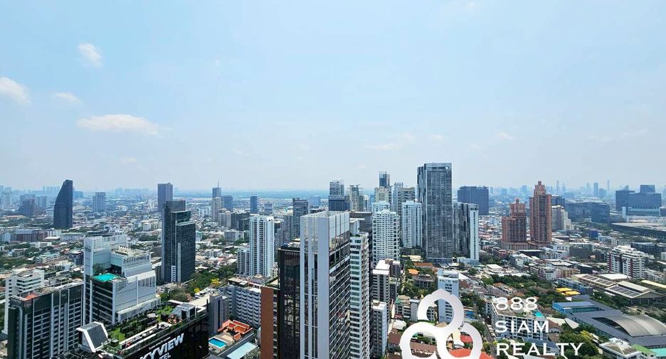 Condo en alquiler de 2 habitaciones en Khlong Toei, Bangkok