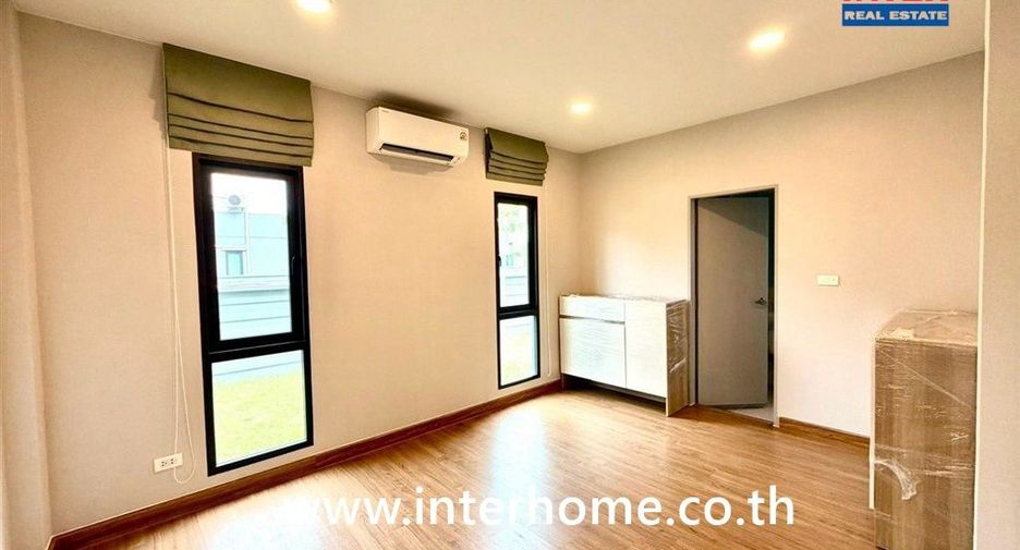 出售 5 卧室 独立屋 在 Khlong Luang, Pathum Thani