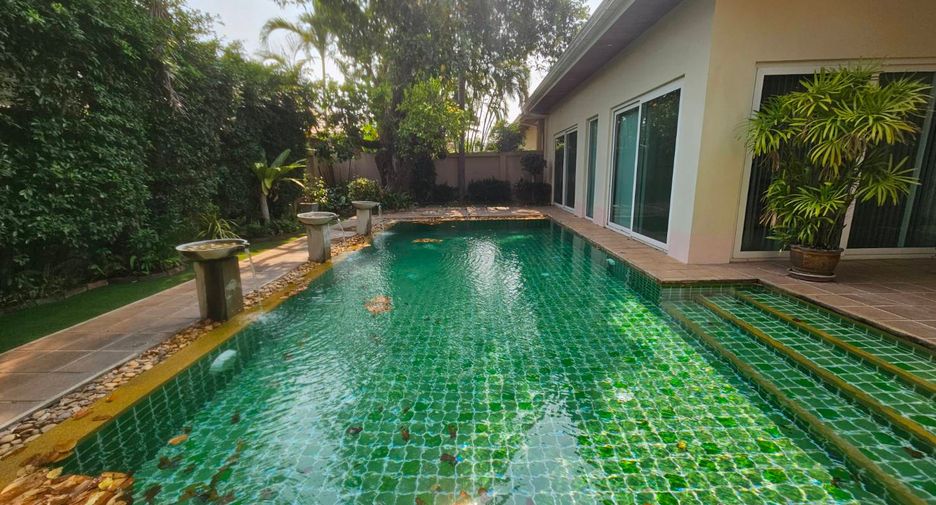 For rent 3 bedrooms house in Bang Lamung, Chonburi