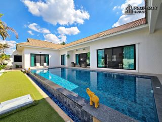 À louer et à vendre 4 chambres villa à Bang Lamung, Chonburi