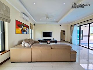 À louer et à vendre 4 chambres villa à Bang Lamung, Chonburi
