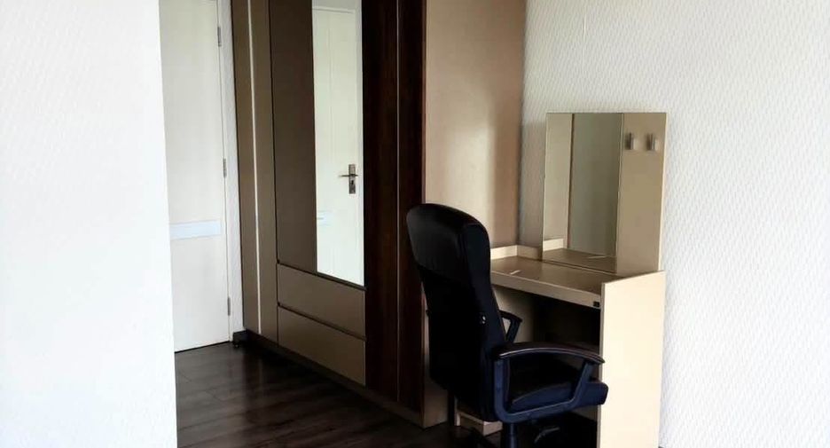 Haus zur Miete mit 4 Zimmer in Bang Phli, Samut Prakan