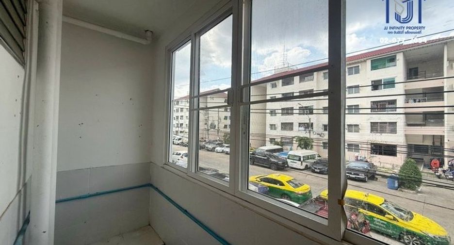 Condo en venta de 2 habitaciones en Khlong Sam Wa, Bangkok