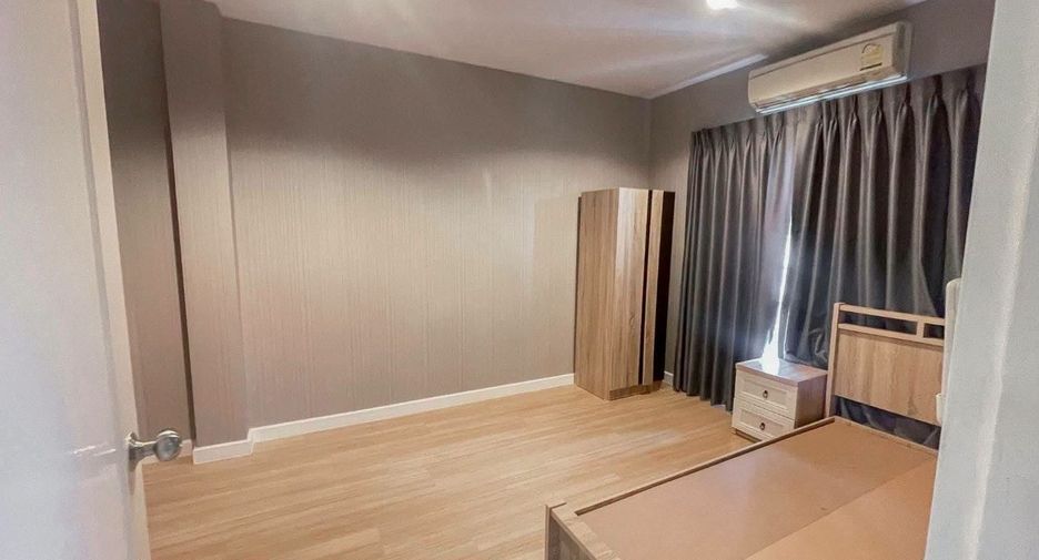 Haus zur Miete mit 3 Zimmer in Prawet, Bangkok