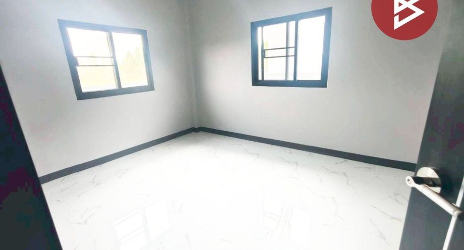 出售 2 卧室 独立屋 在 Ban Pho, Chachoengsao
