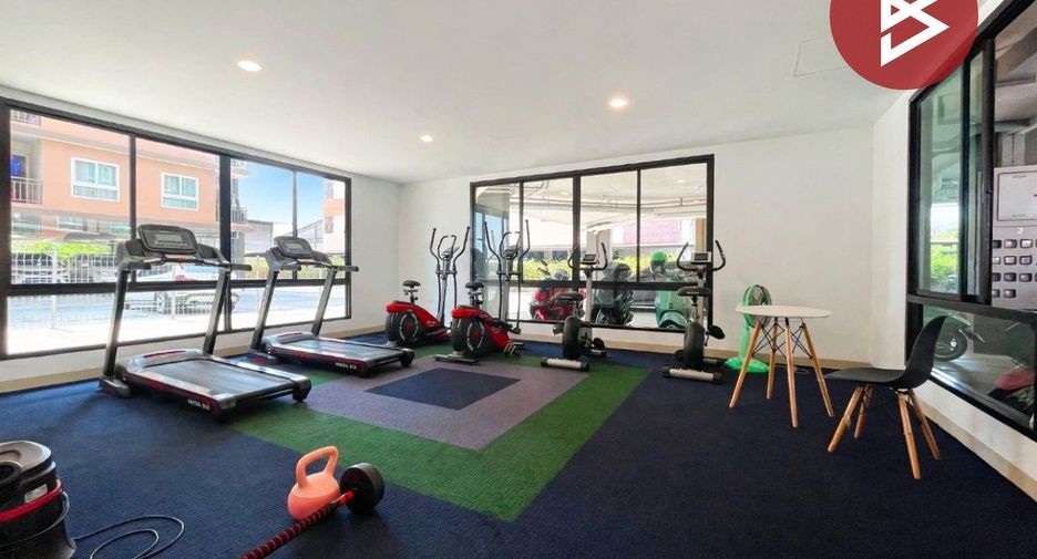 For sale 1 bed condo in Mueang Chon Buri, Chonburi