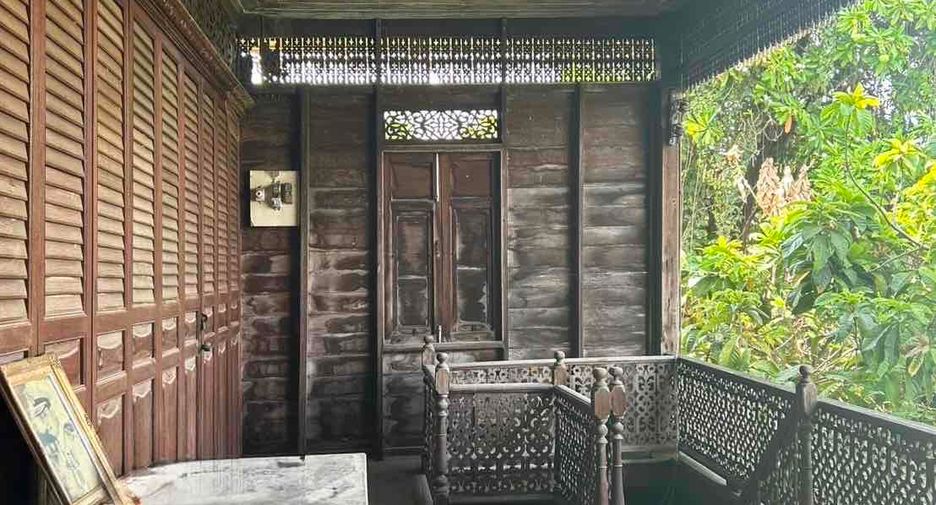 出售 3 卧室 独立屋 在 Bangkok Noi, 曼谷
