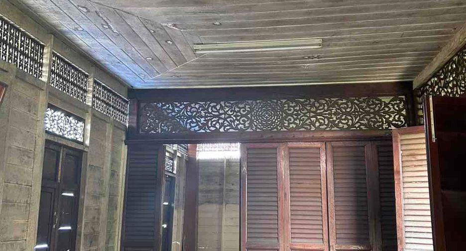 出售 3 卧室 独立屋 在 Bangkok Noi, 曼谷