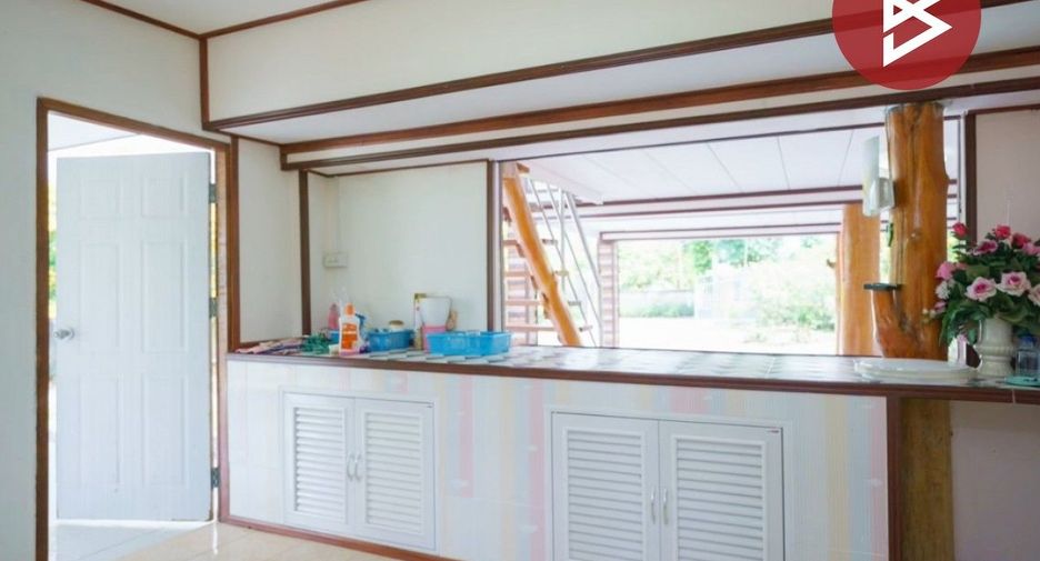出售 1 卧室 独立屋 在 Wiang Nong Long, Lamphun