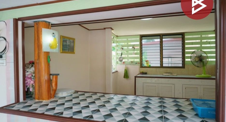 出售 1 卧室 独立屋 在 Wiang Nong Long, Lamphun