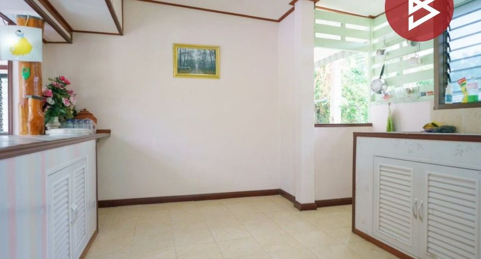 出售 1 卧室 独立屋 在 Wiang Nong Long, Lamphun