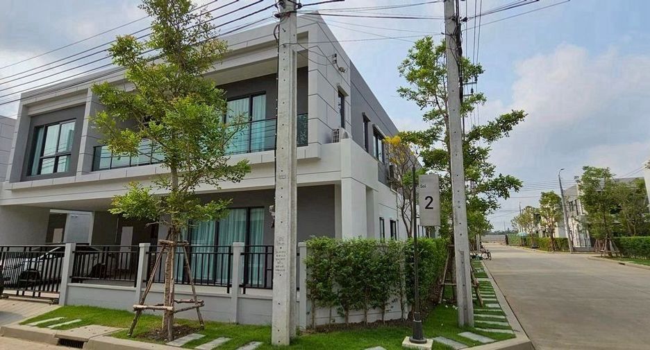 Haus zur Miete mit 4 Zimmer in Bang Phli, Samut Prakan