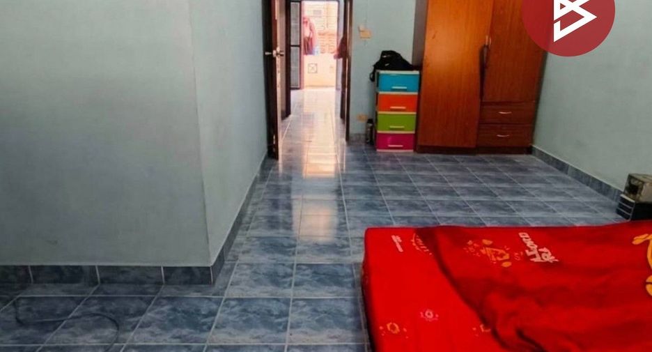 Casa adosada en venta de 2 habitaciones en Bang Pa-in, Phra Nakhon Si Ayutthaya